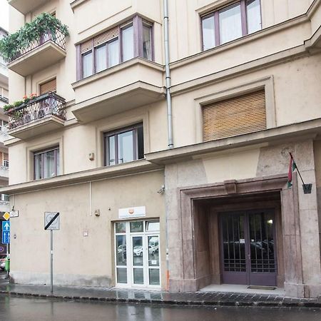 Panorama Apartment Budapeste Exterior foto
